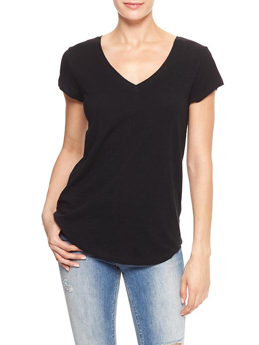 View large product image 1 of 1. Easy v-neck tee