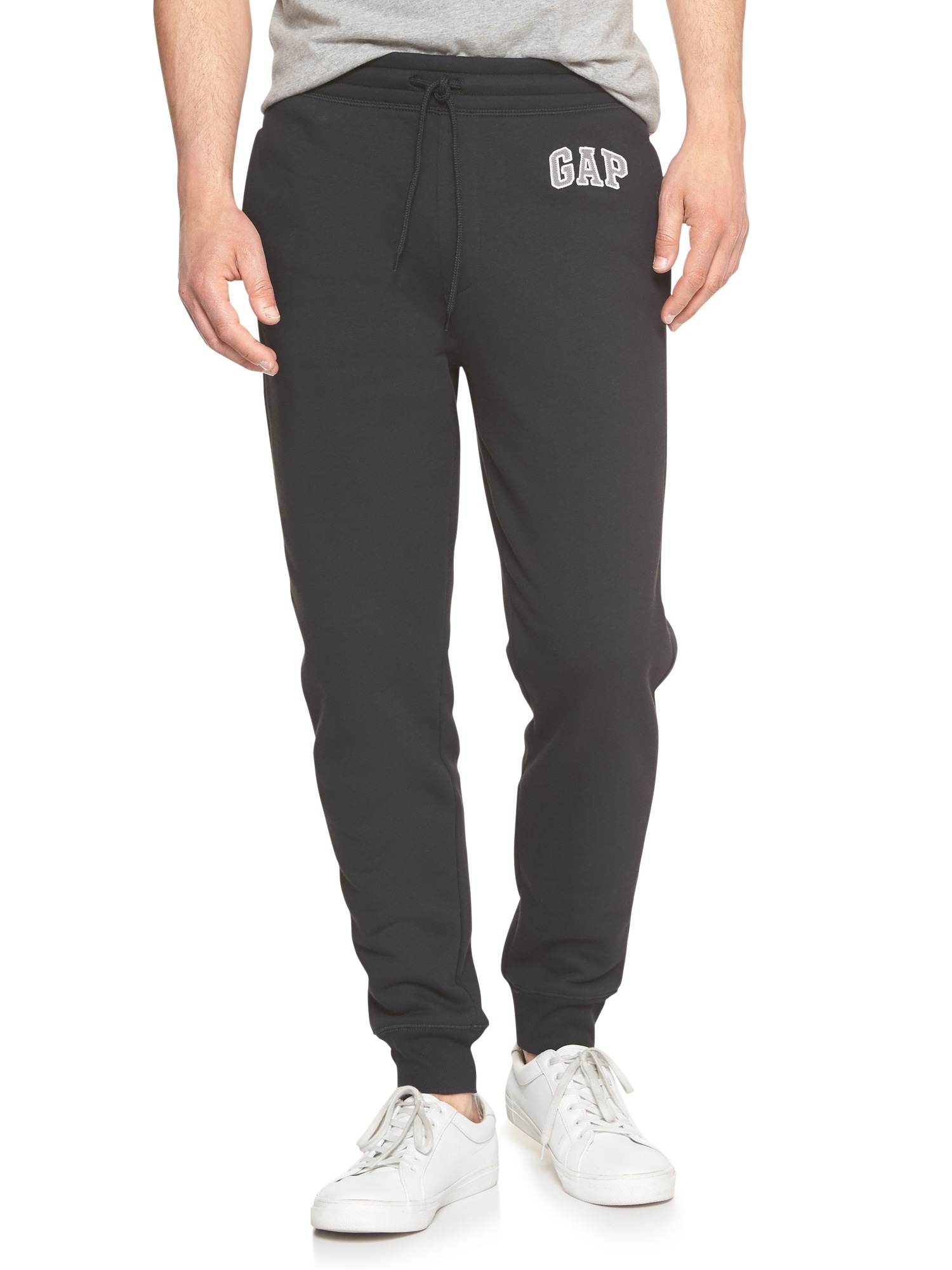 men gap joggers