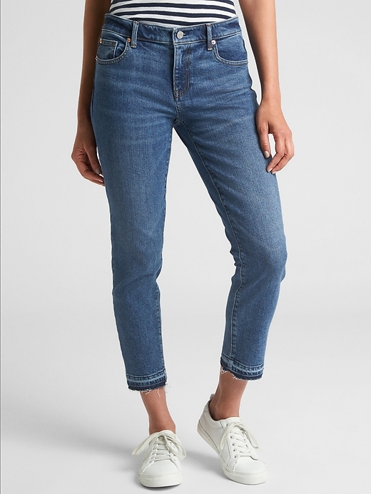 Image number 1 showing, Mid Rise Girlfriend Crop Jeans with Raw-Hem