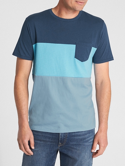 Image number 1 showing, Colorblock Crewneck Pocket T-Shirt in Jersey