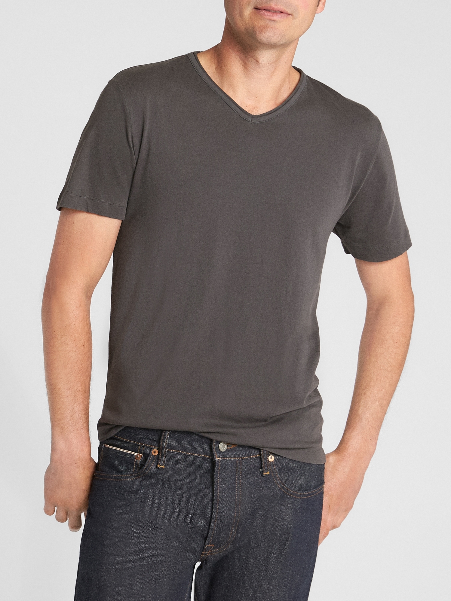 Essential Short Sleeve V-Neck T-Shirt | Gap Factory