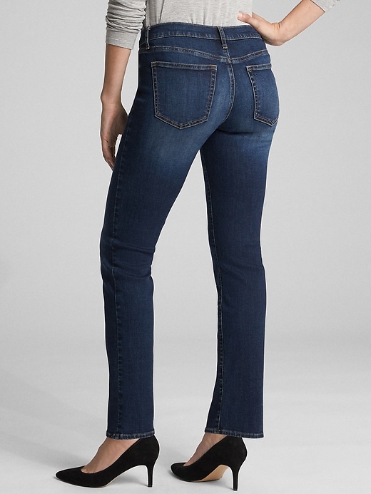 Mid Rise Classic Straight Jeans With 