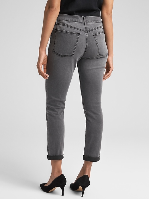 Image number 2 showing, Soft Wear Cropped Girlfriend Jeans