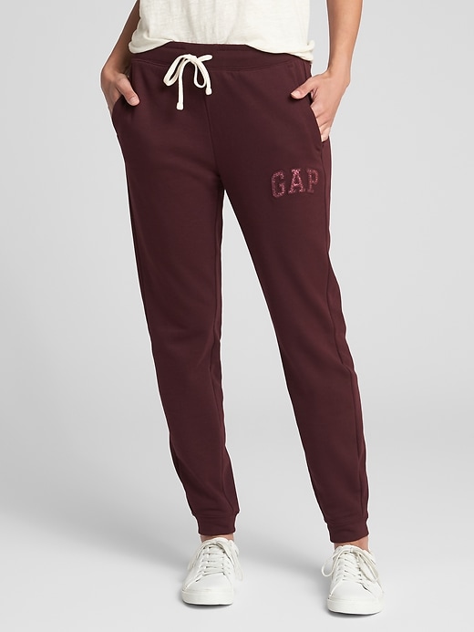 Image number 4 showing, Gap Logo Graphic Joggers In Fleece
