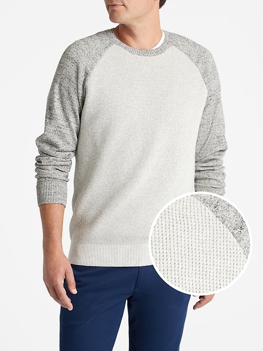 Image number 7 showing, Textured Colorblock Pullover Sweater in Cotton Blend
