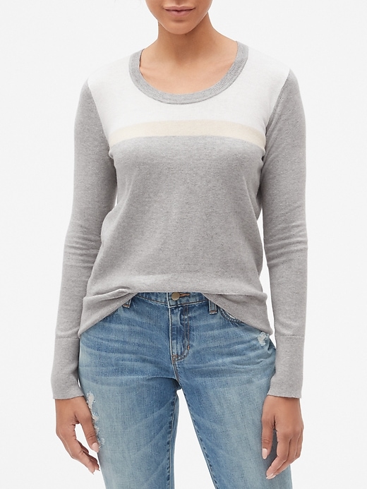 Image number 4 showing, Intarsia Colorblock Crewneck Sweater