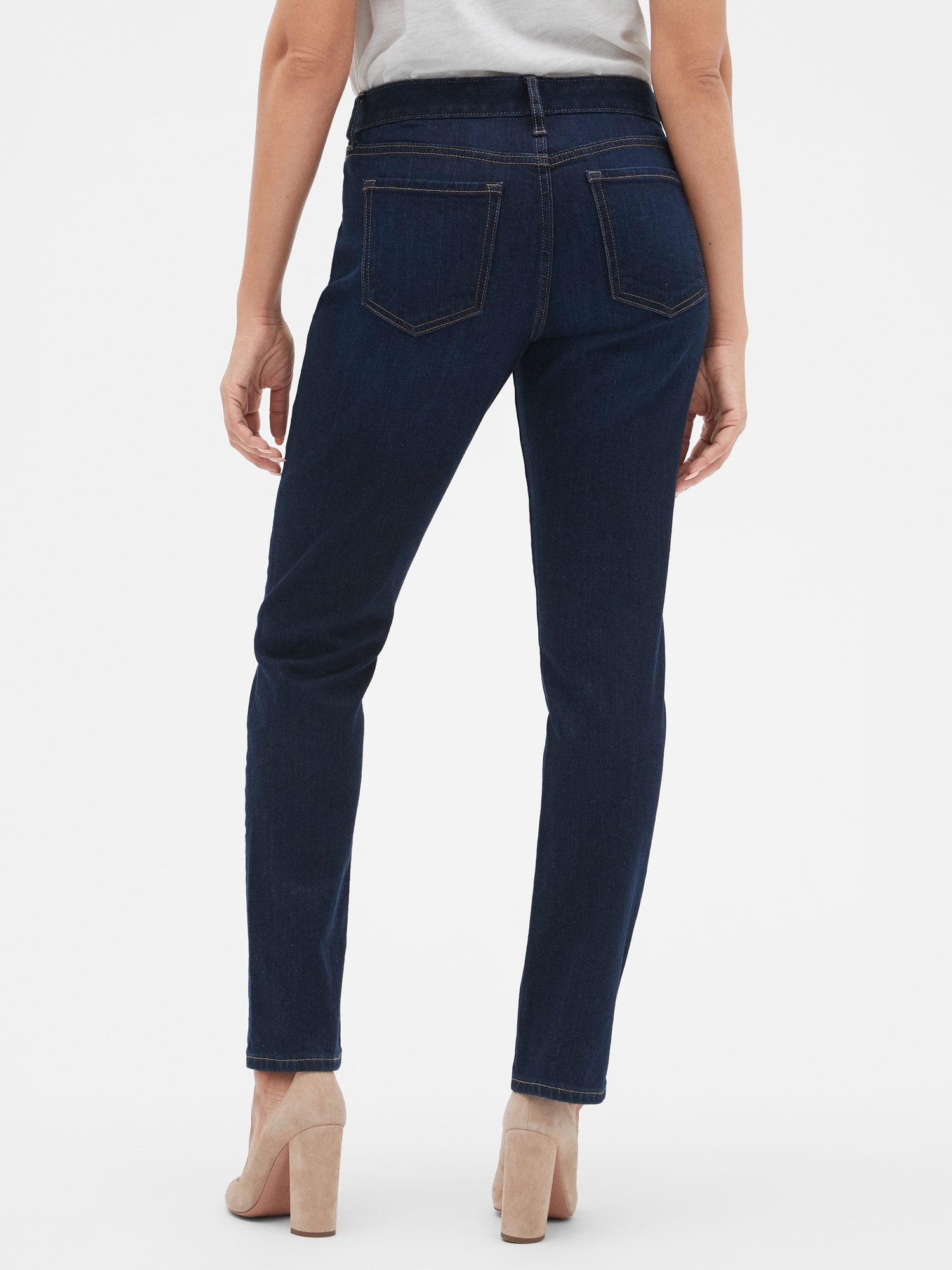 gap mid rise real straight jeans