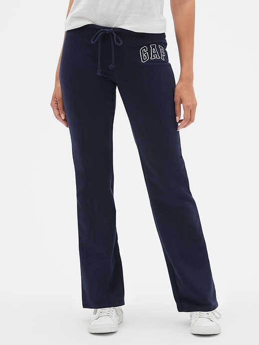 Image number 7 showing, Gap Logo Fleece Pants