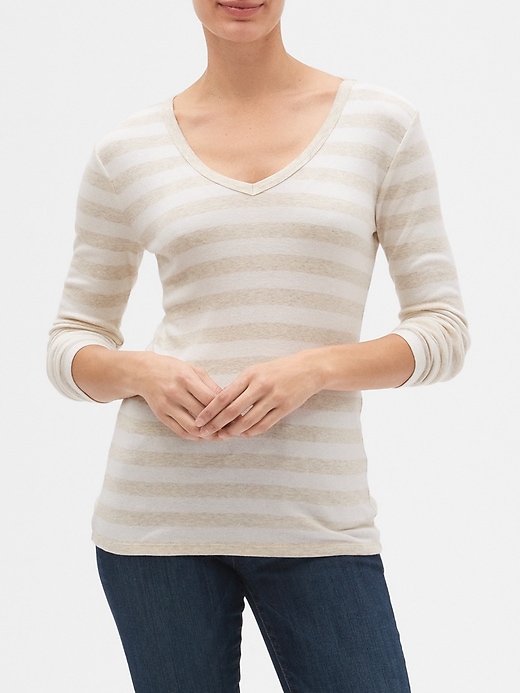 Image number 4 showing, Stripe V-Neck Long Sleeve T-Shirt