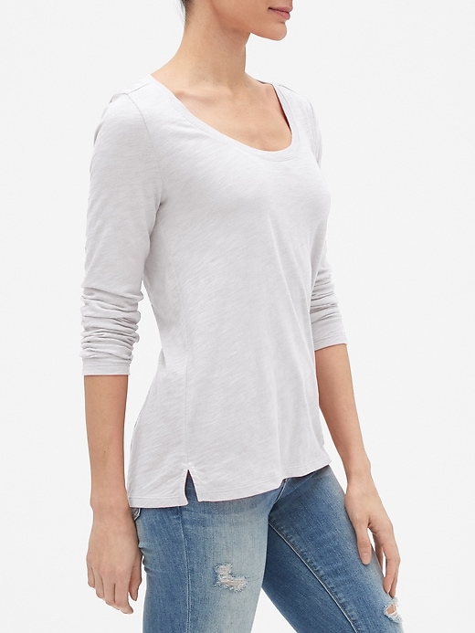 View large product image 1 of 1. Easy Long Sleeve Scoopneck T-Shirt in Slub