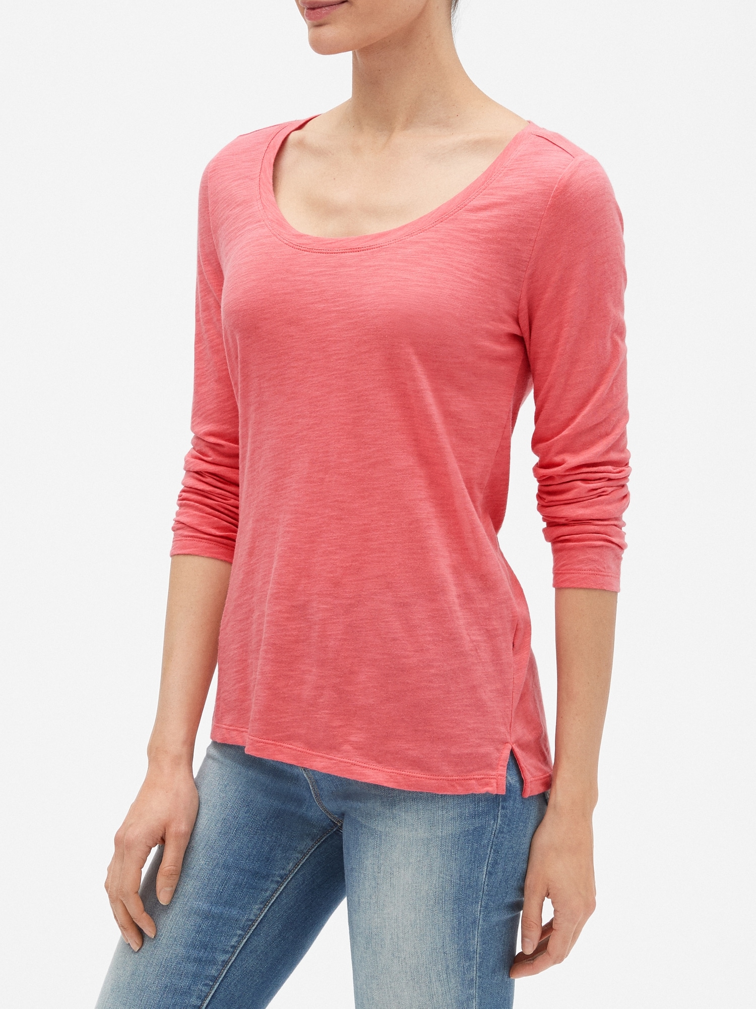 Easy Long Sleeve Scoopneck T-Shirt in Slub | Gap Factory