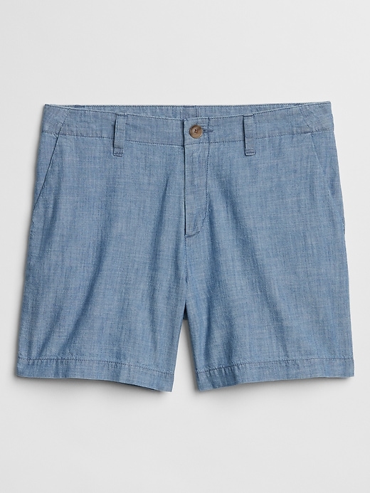 Image number 3 showing, Mid Rise 5" City Shorts in Chambray