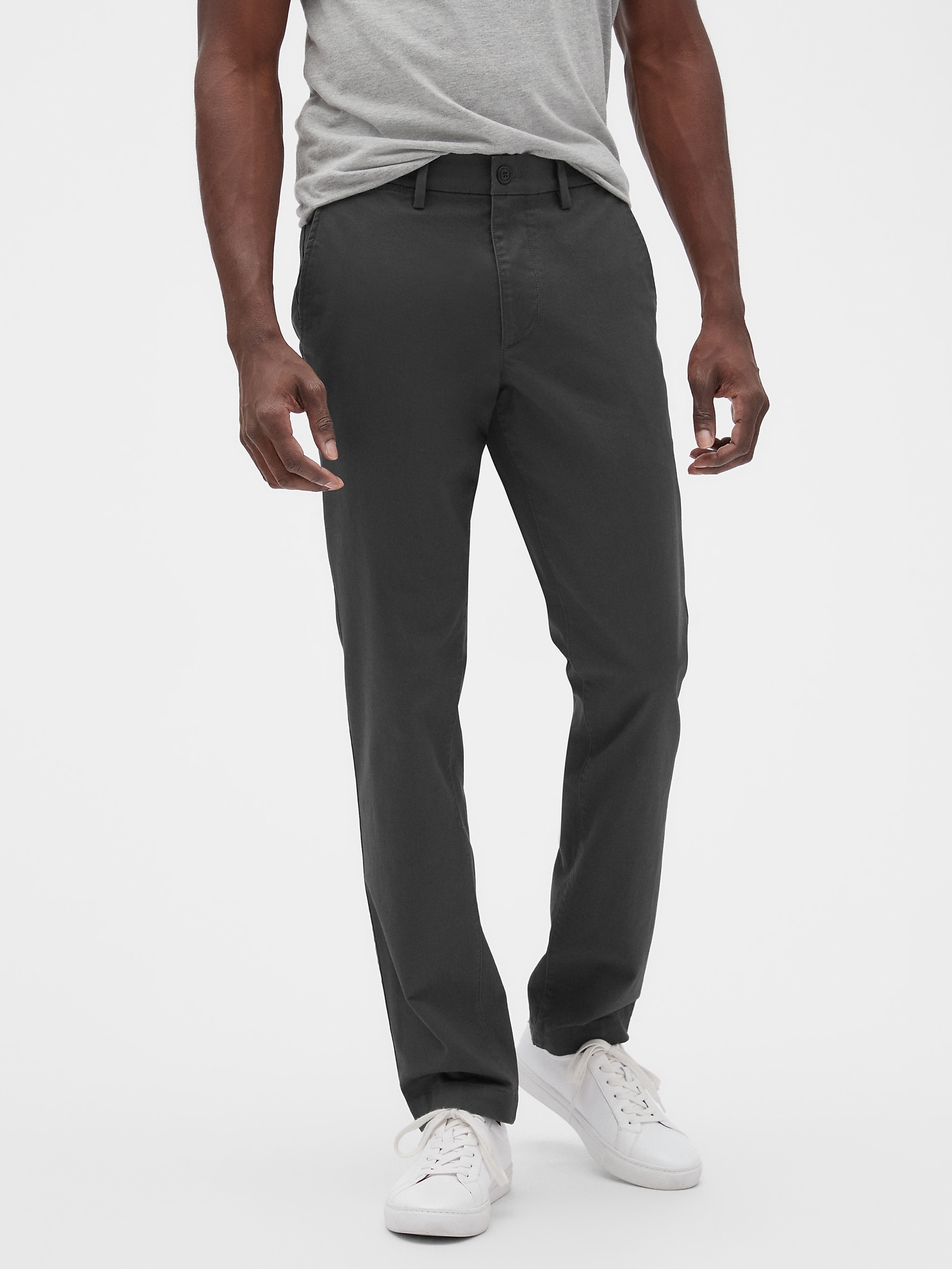 hybrid khakis in slim fit with gapflex