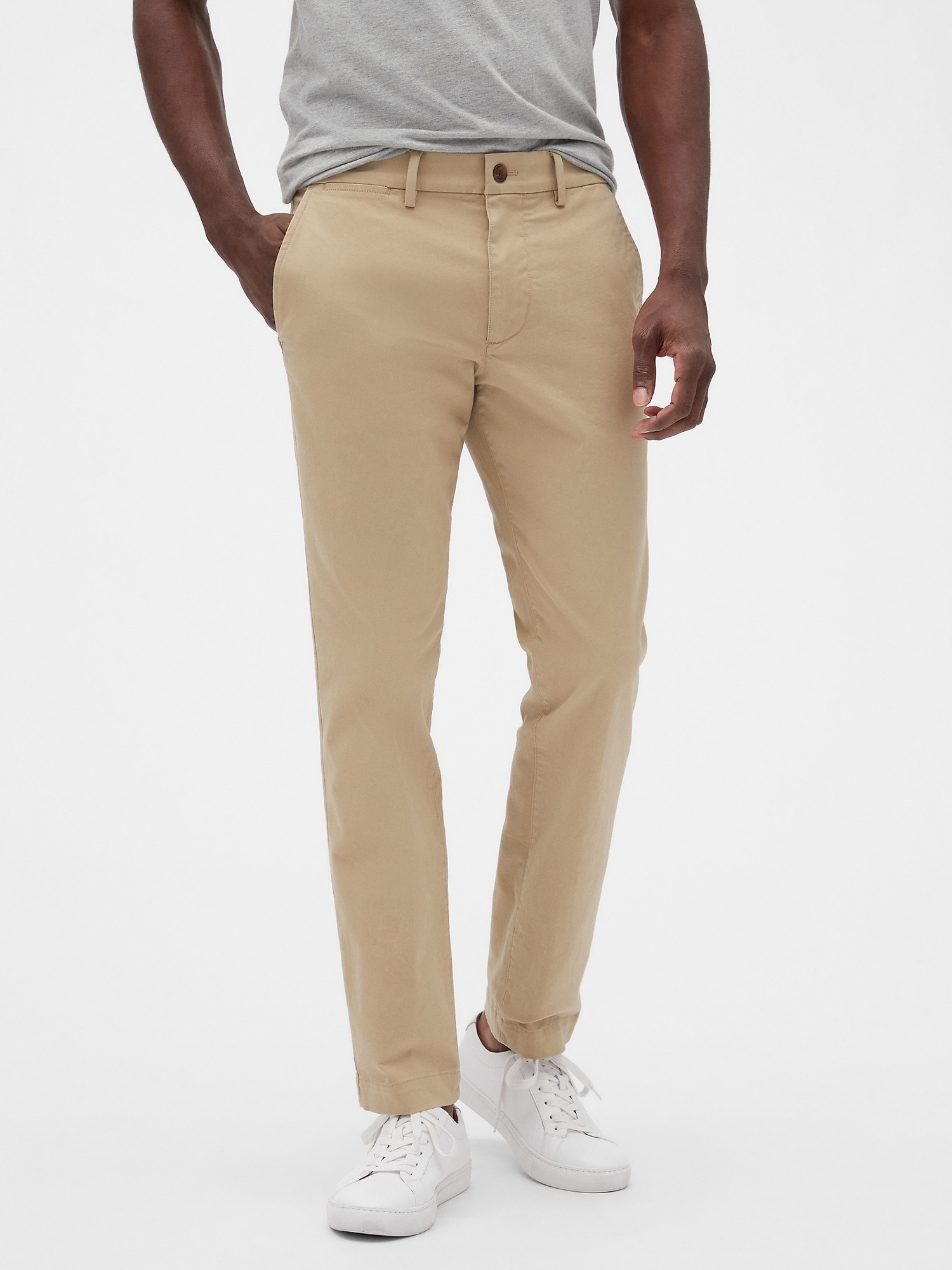 GapFlex Essential Khakis in Washwell™ | Gap Factory