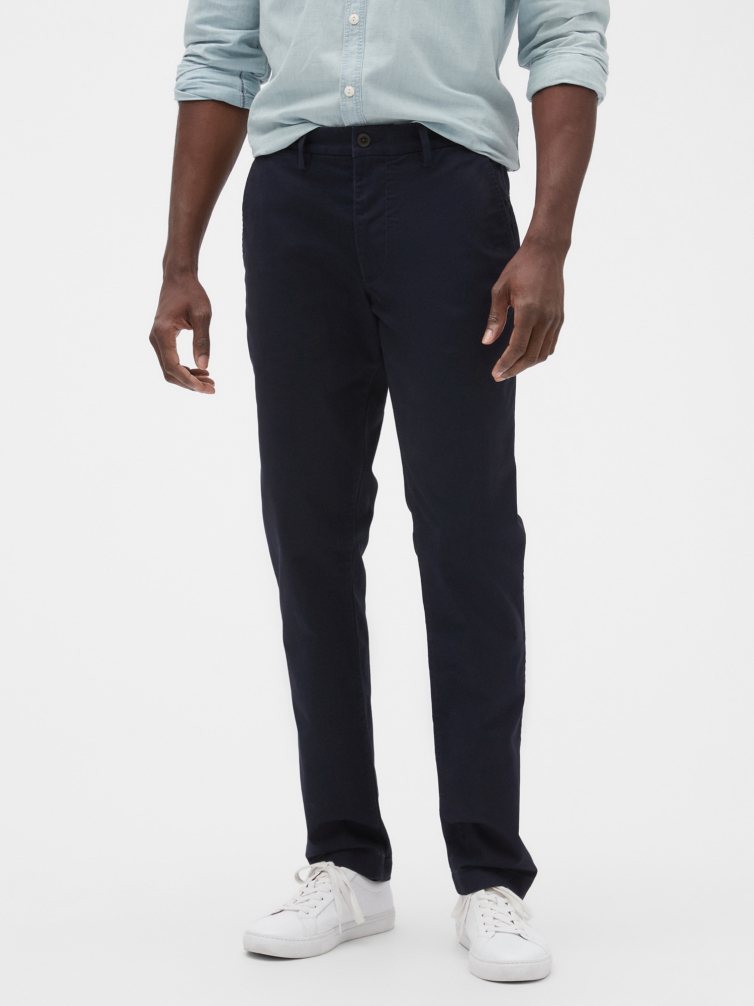 hybrid khakis in slim fit with gapflex
