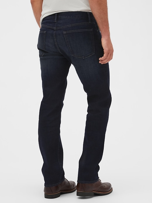 GapFlex Soft Wear Straight Fit Jeans with Washwell