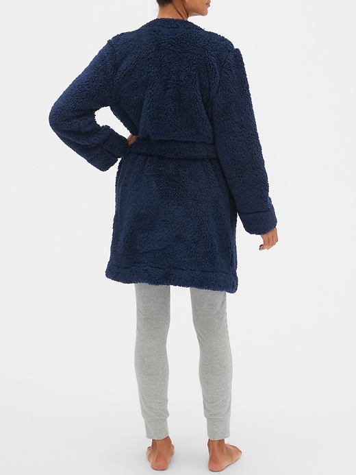 Image number 2 showing, Sherpa Robe