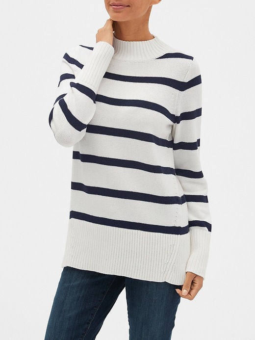 gap mock neck sweater
