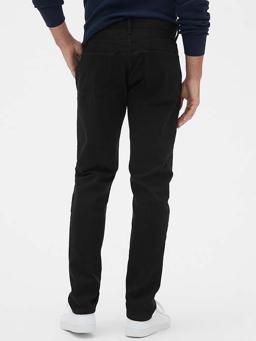 Athletic Taper GapFlex Jeans with Washwell™ Gap Factory