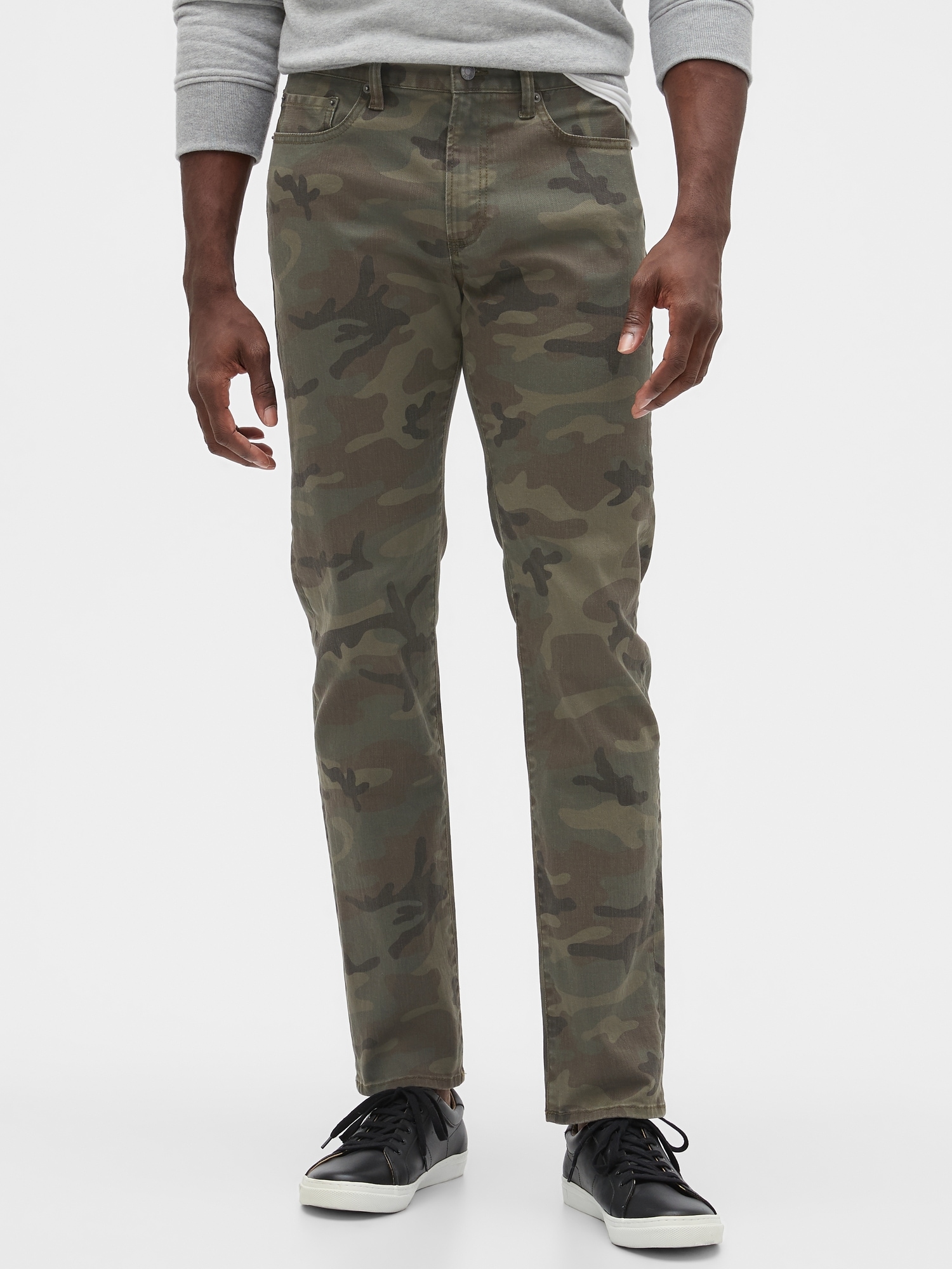 slim fit camouflage pants