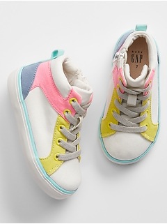 baby gap sneakers