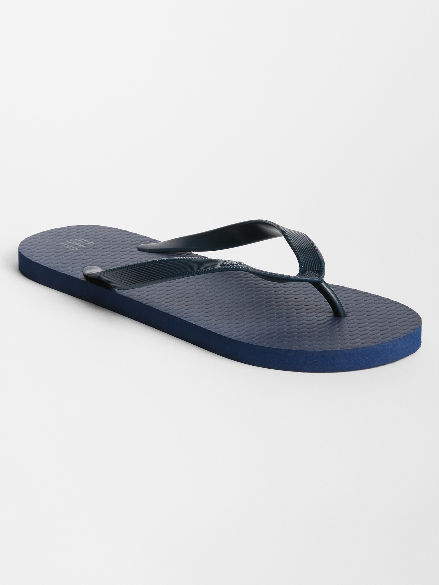 classic rubber flip flops