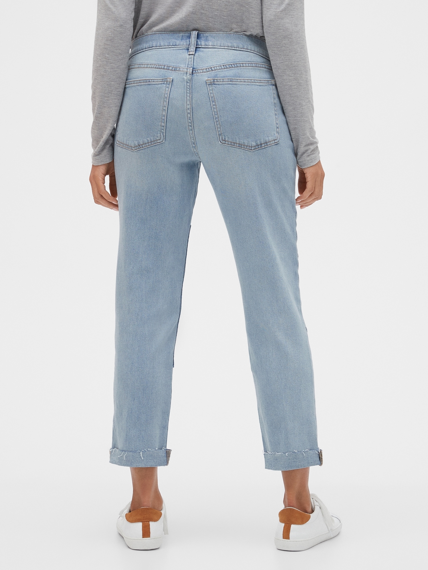 gap outlet girlfriend jeans