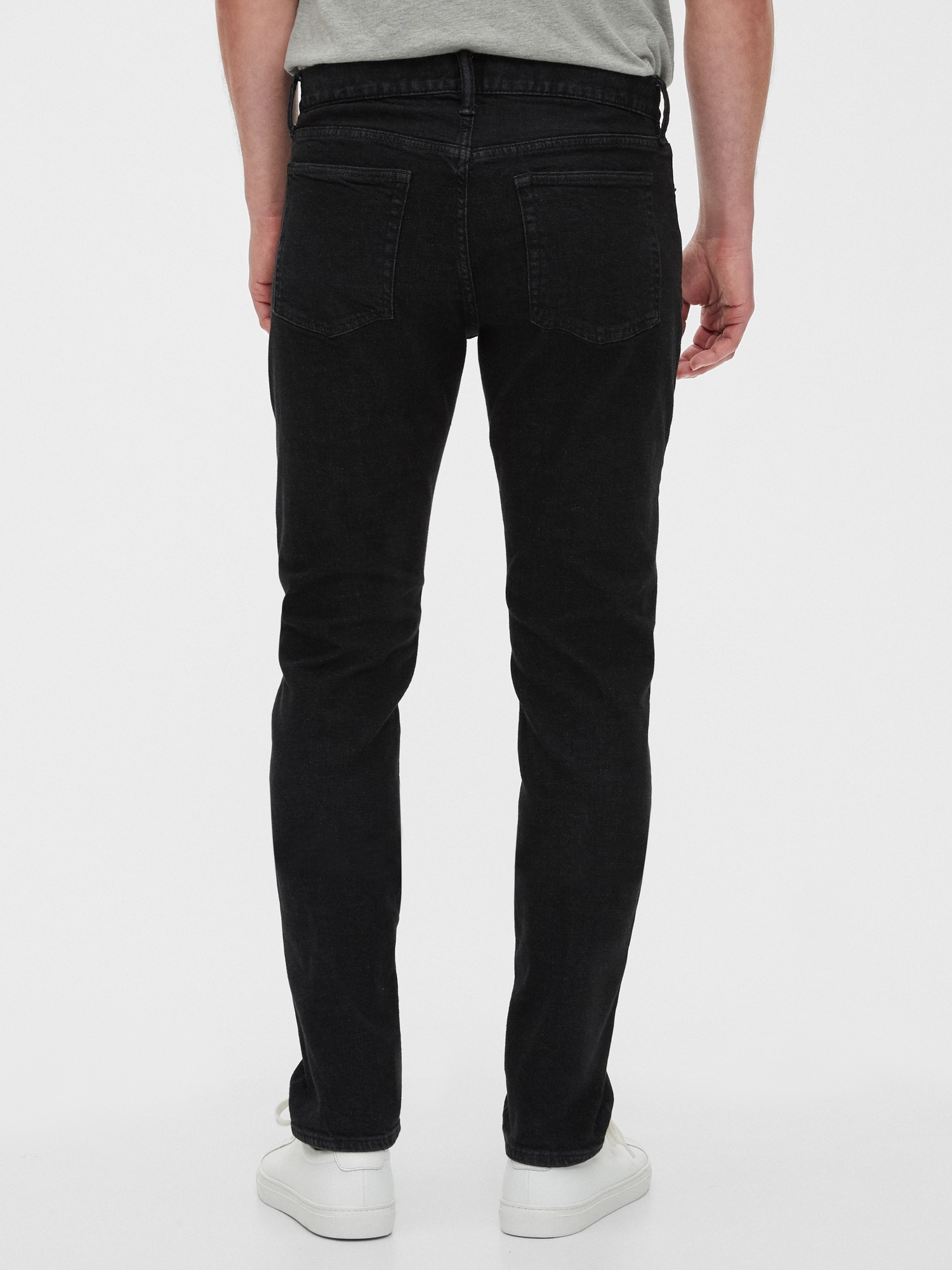 Slim Taper Gapflex Jeans With Washwell™ | Gap Factory