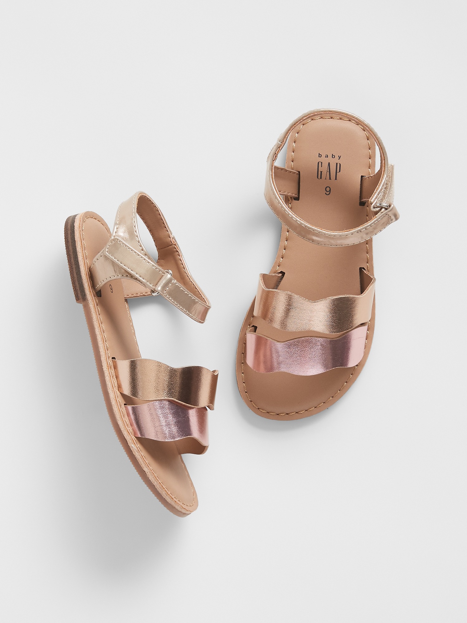 gap factory sandals