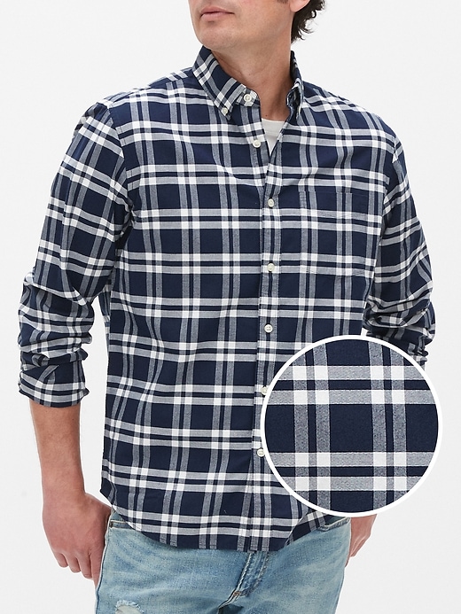 View large product image 1 of 1. Oxford Shirt in Untucked Fit