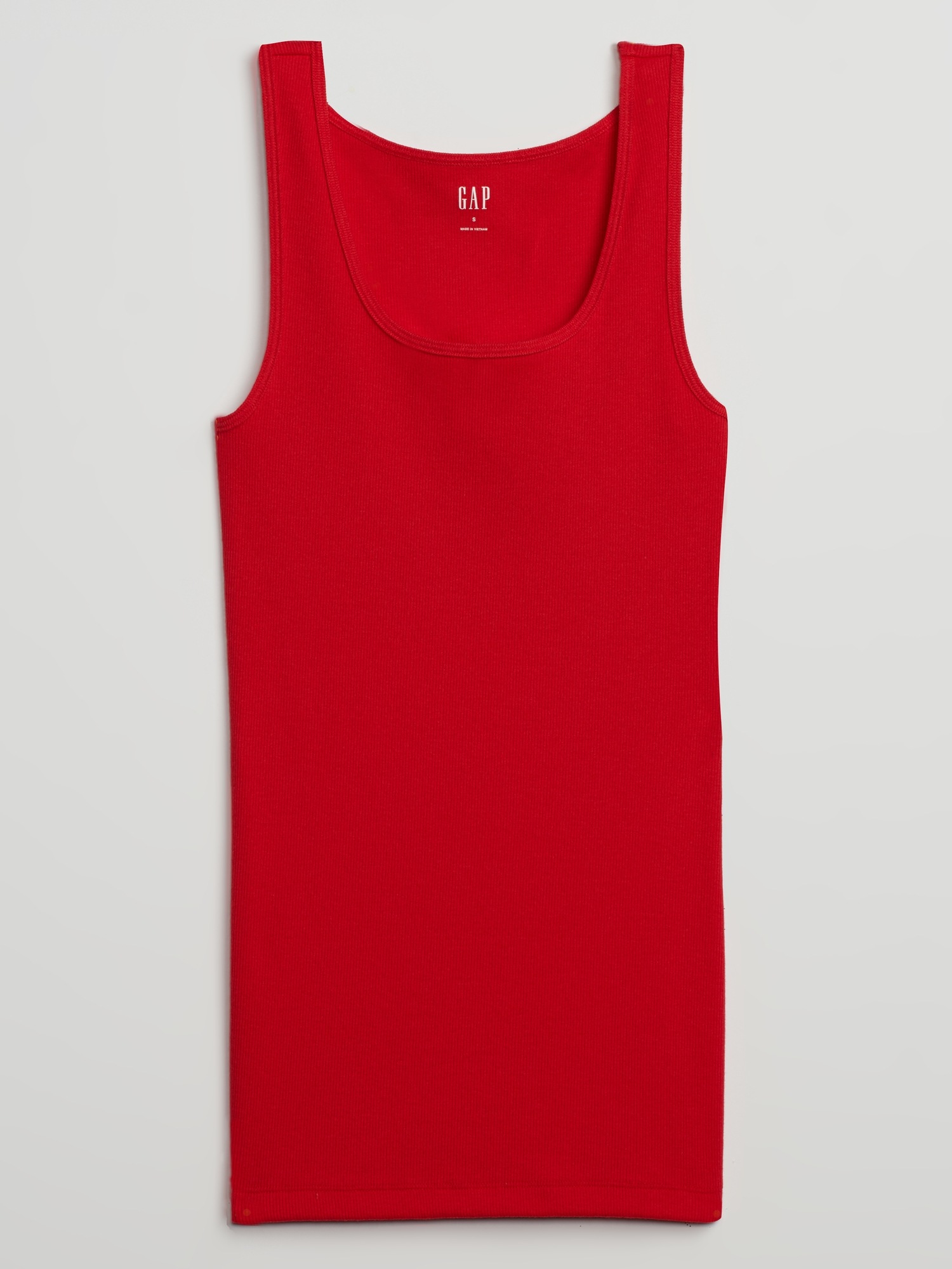 red sleeveless shirt