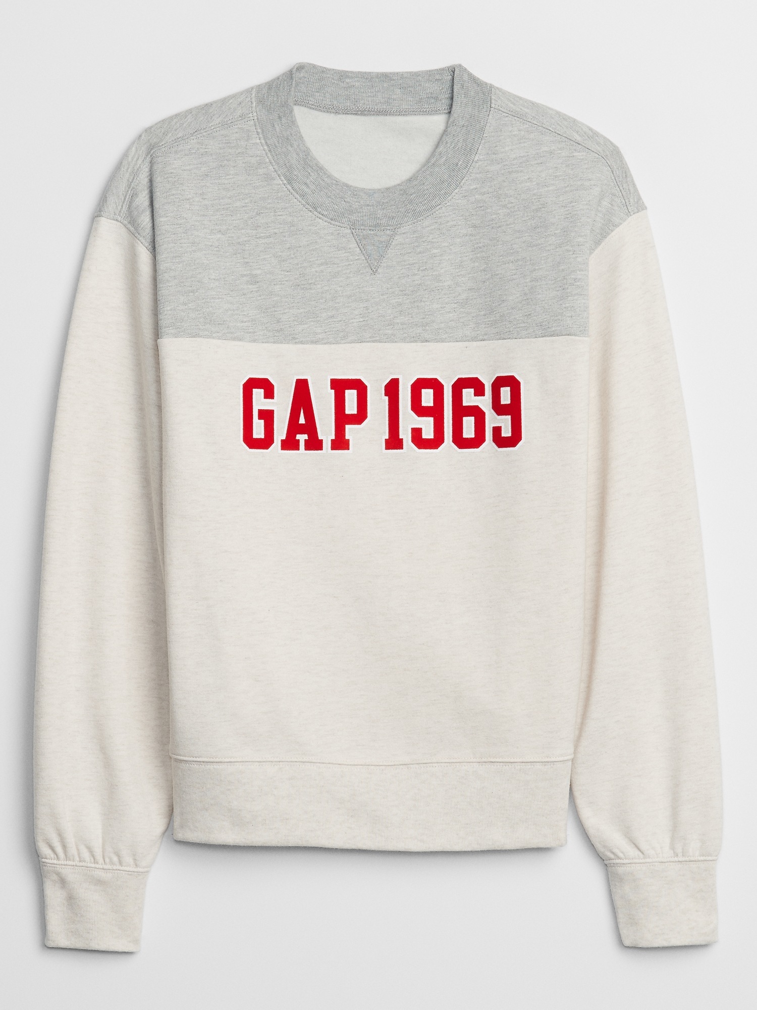 gap crewneck sweatshirt
