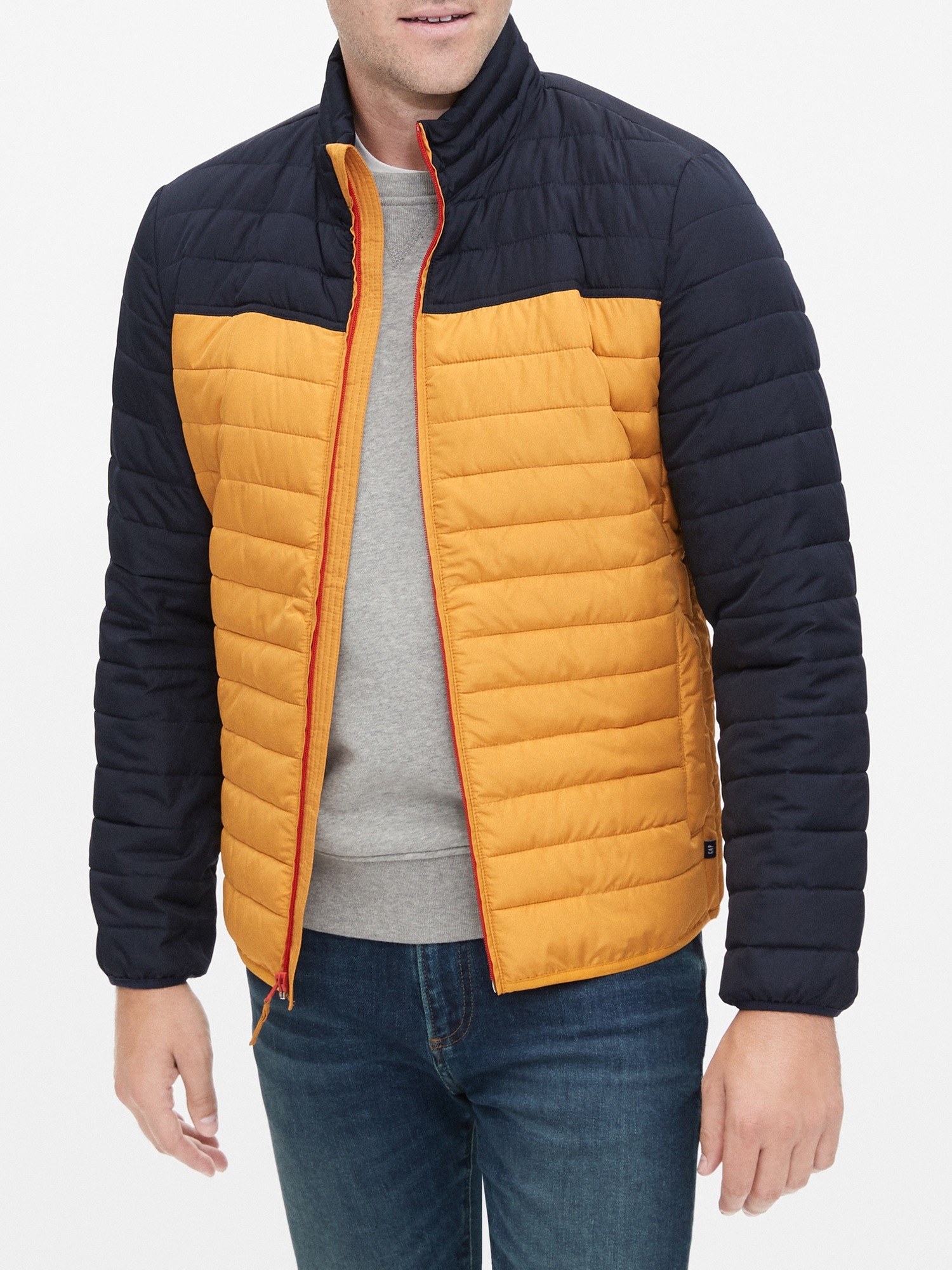 gap coldcontrol lightweight puffer jacket