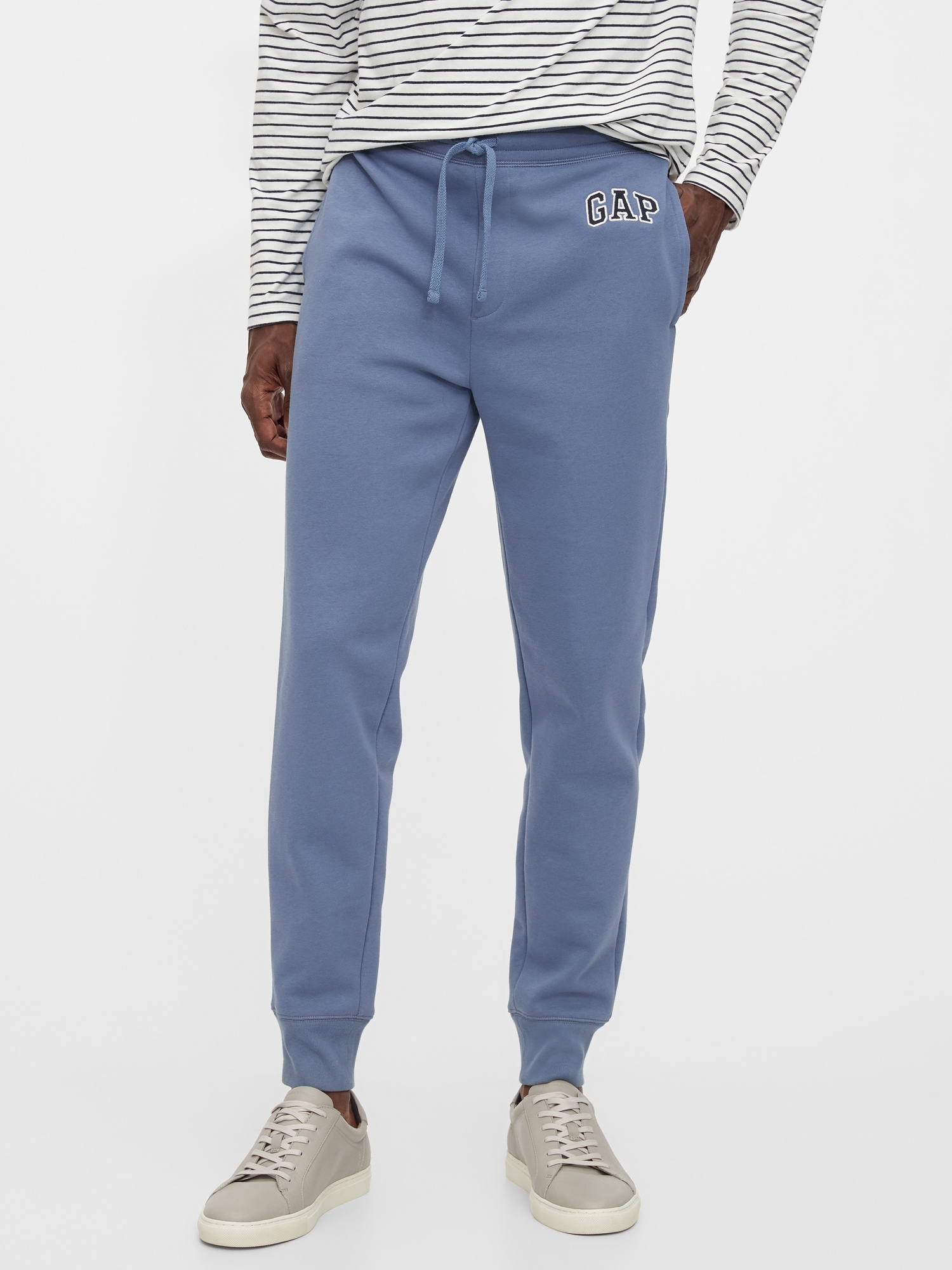 men gap joggers