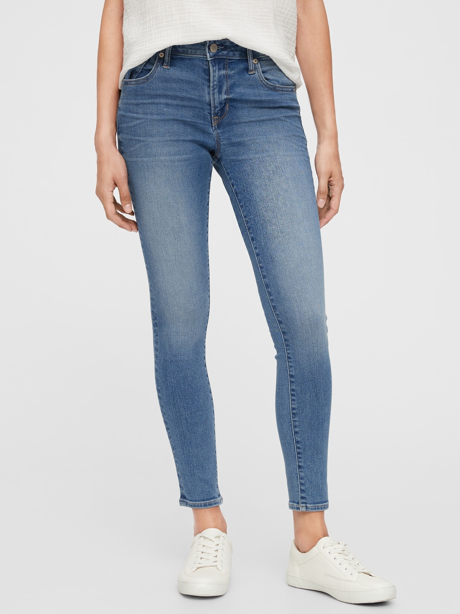 Mid Rise Universal Legging Jeans With 