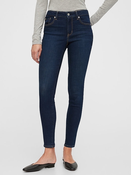 Mid Rise Universal Legging Jeans With 