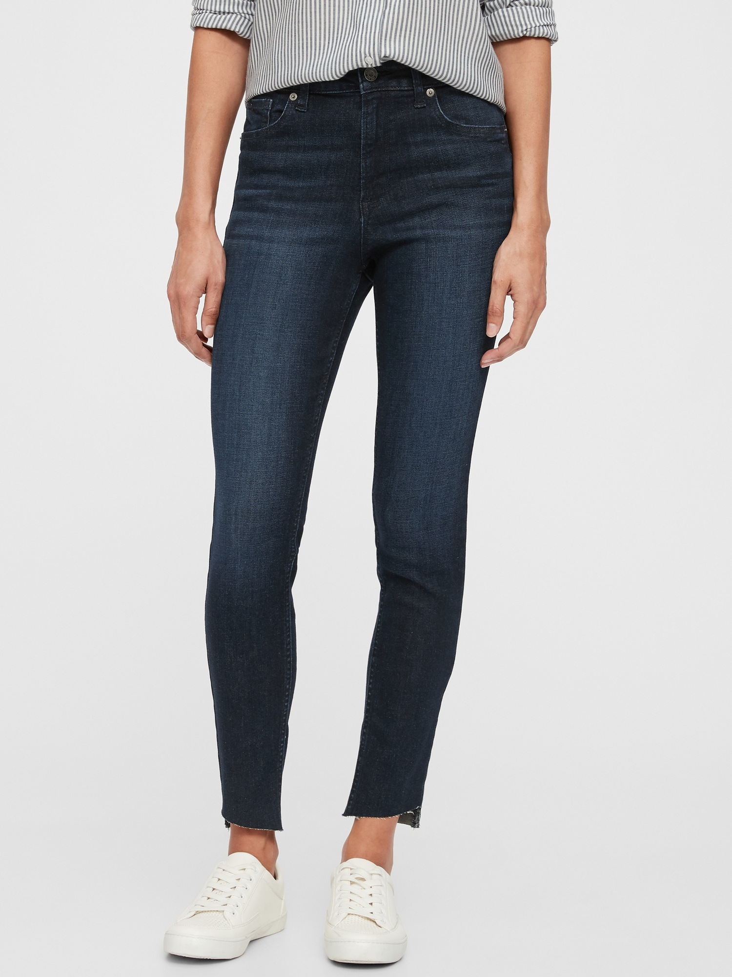 Gap Factory Women's High Rise Universal Legging Jeans with Washwell