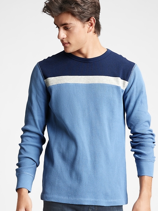 Image number 3 showing, Waffle-Knit Colorblock Crew