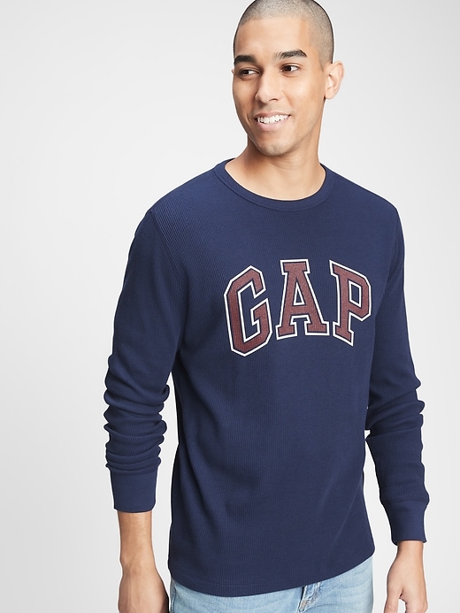 Image number 4 showing, Gap Logo T-Shirt