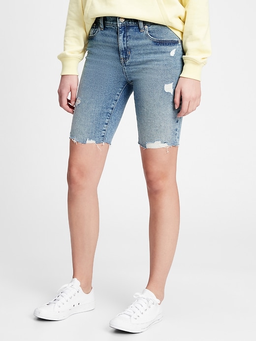 Image number 1 showing, 9" Mid Rise Denim Distressed Bermuda Shorts With Washwell&#153