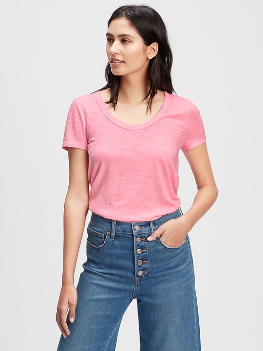 Gap Factory Women's ForeverSoft Scoopneck T-Shirt (Neon Impulsive Pink)