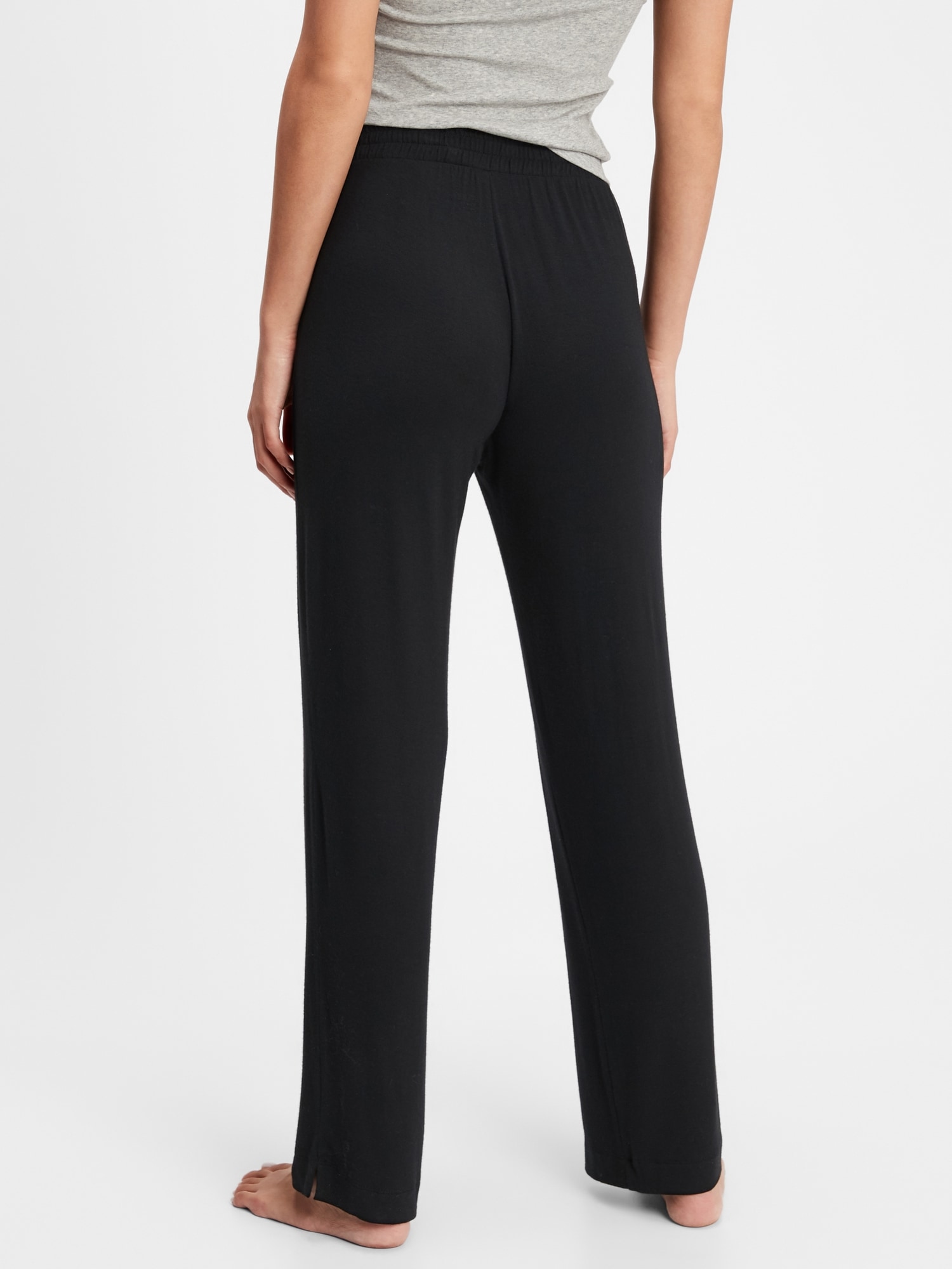 Yummie Faux Leather Leggings with Zipper - Soma