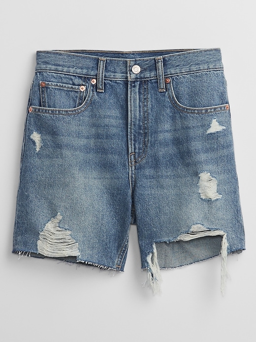 Image number 5 showing, 5'' Mid Rise Distressed  Boyfriend Shorts
