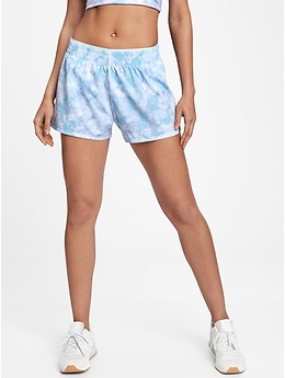 Womens Exploring And Hiking Clothes 