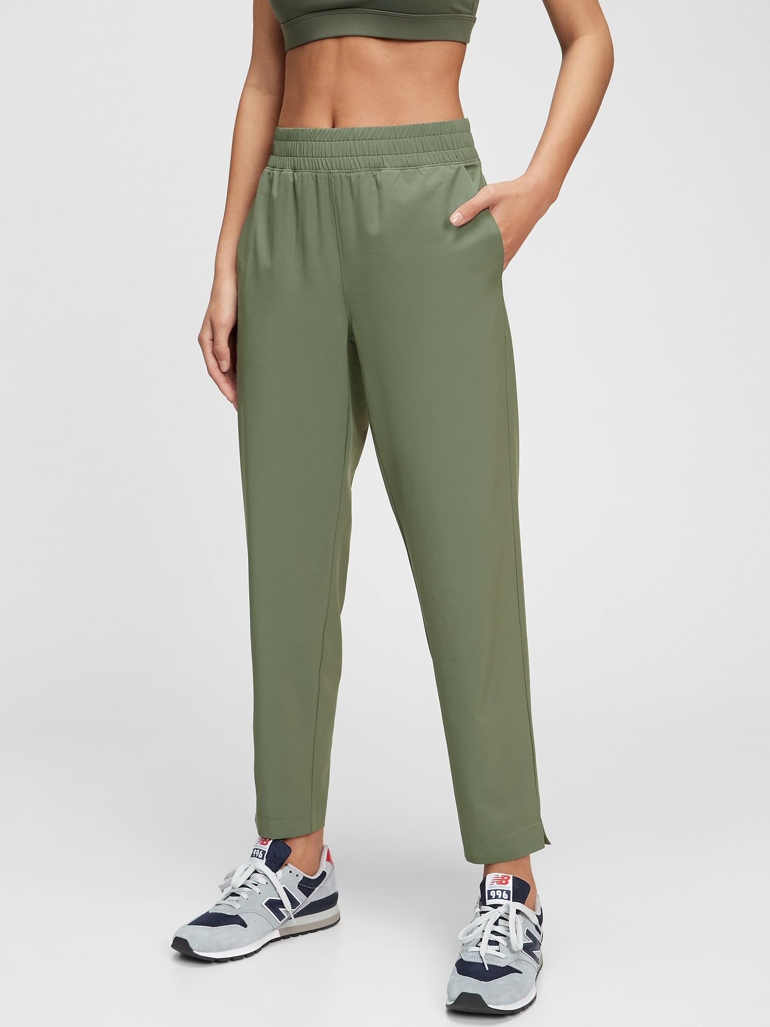 GapFit Runaround Pants