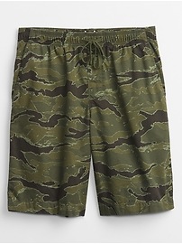 9" Easy Shorts with Washwell