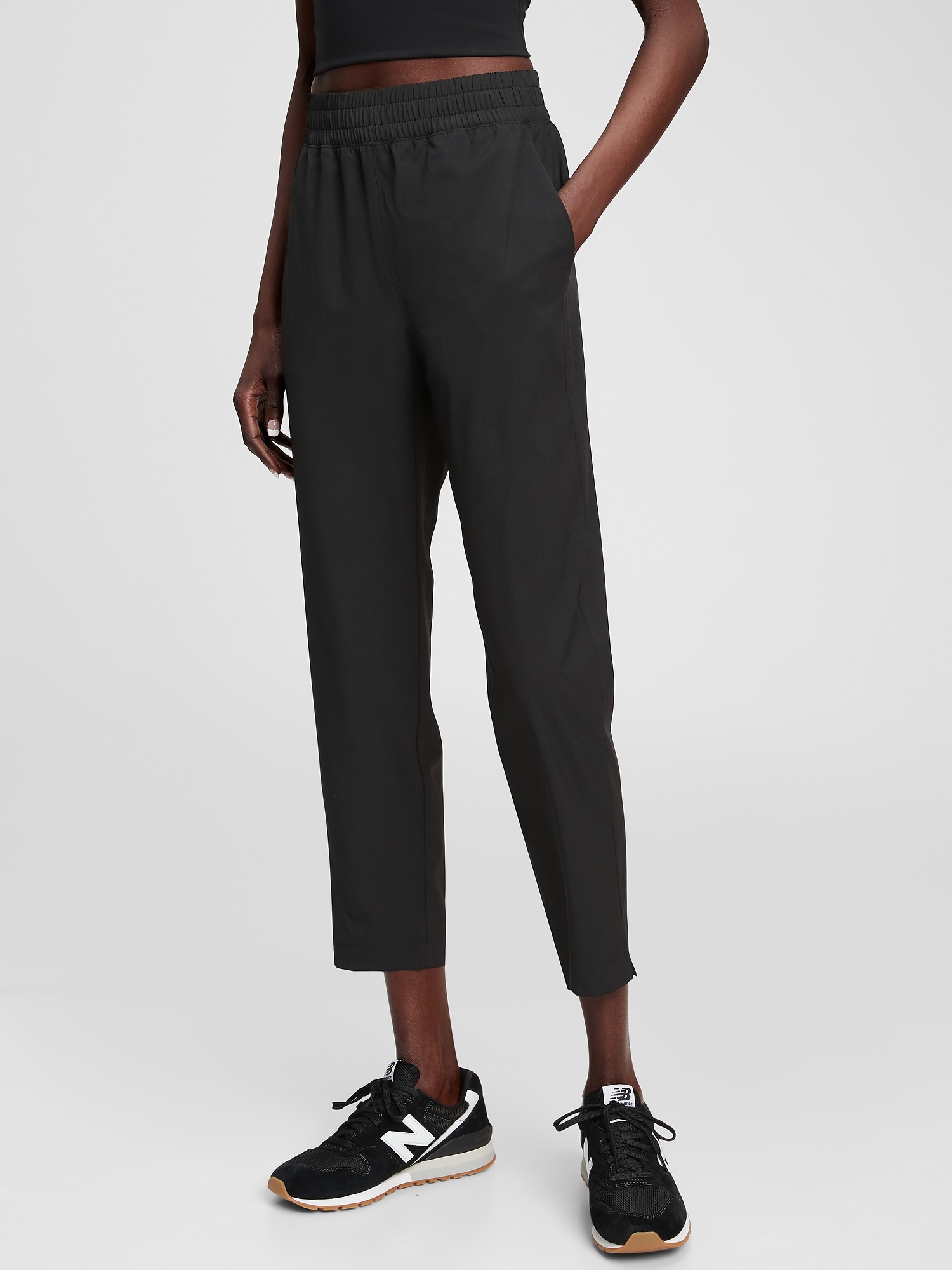 GapFit Runaround Pants | Gap Factory