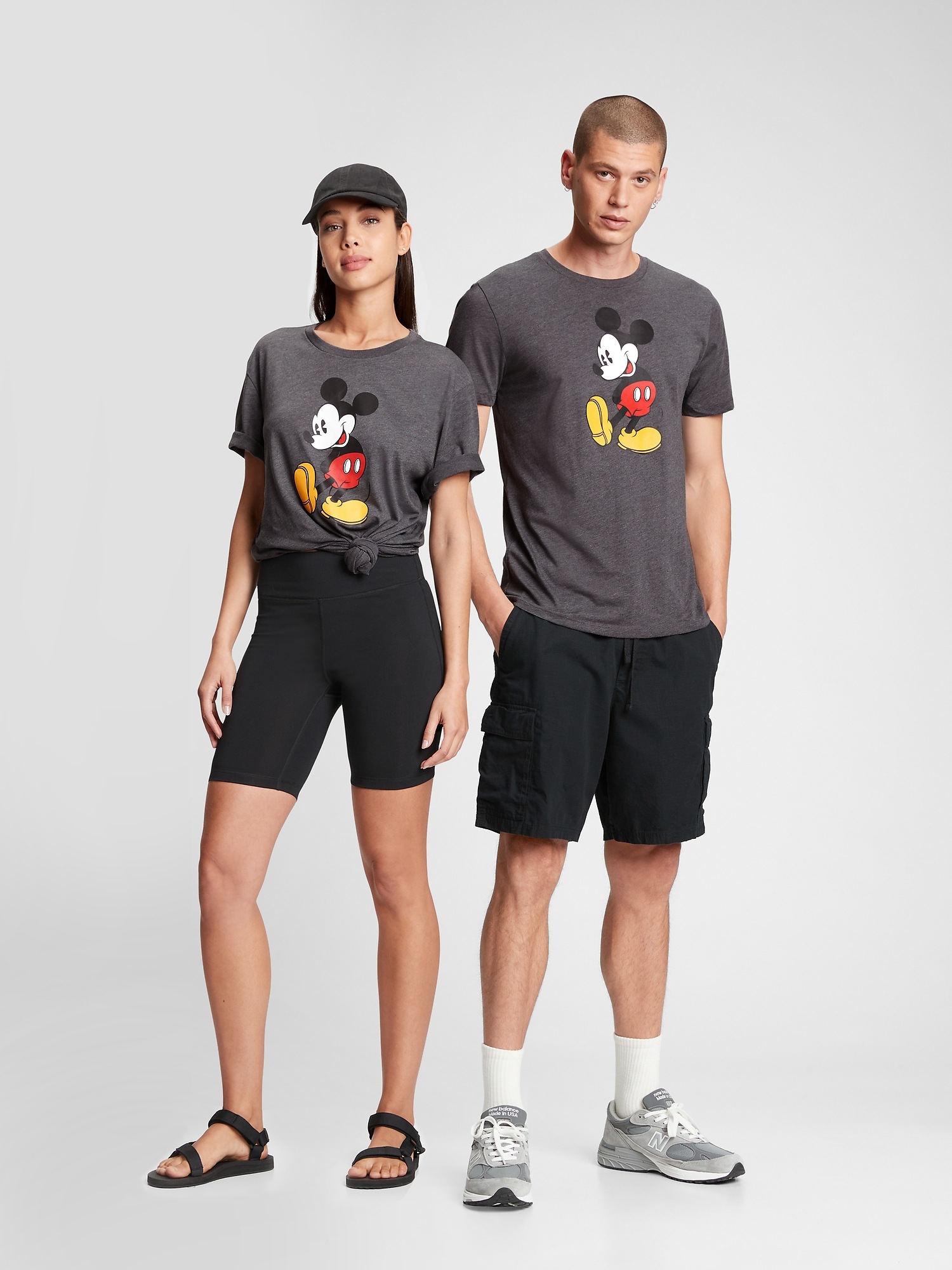 gap mickey mouse t shirt