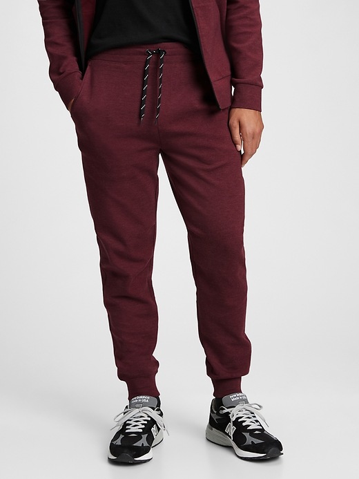 gap performance joggers