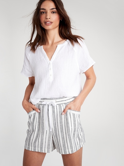 Image number 2 showing, Pull-On Stripe Shorts